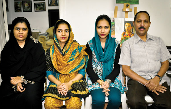 ചിത്ര കുടുംബം