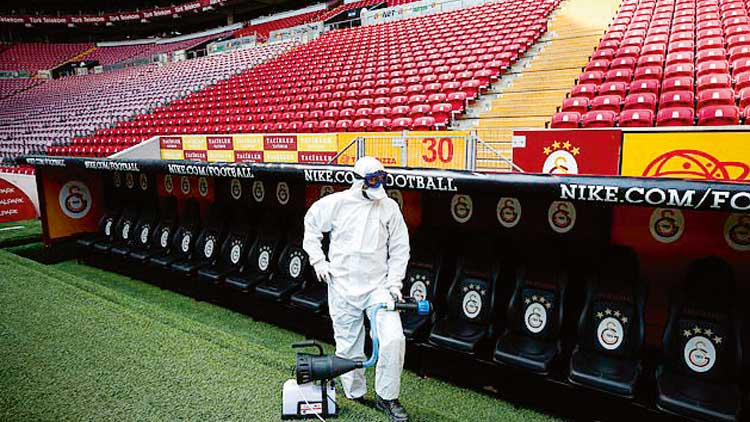 ക​ളി​വി​ല​ക്കി​ല്ലാ​തെ തു​ർ​ക്കി