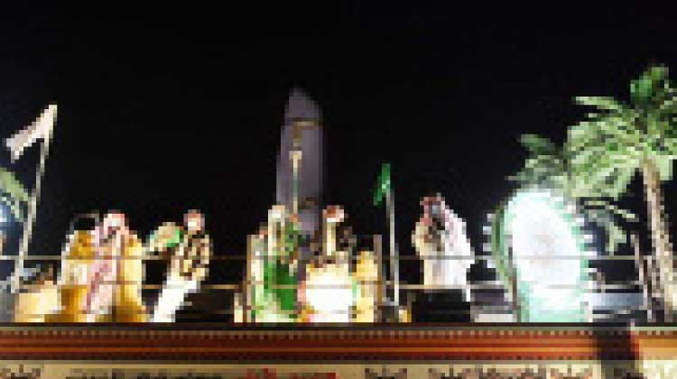 തെരുവുകളെ വർണാഭമാക്കി ‘ഇത്റ’യുടെ പെരുന്നാൾ ഘോഷയാത്ര