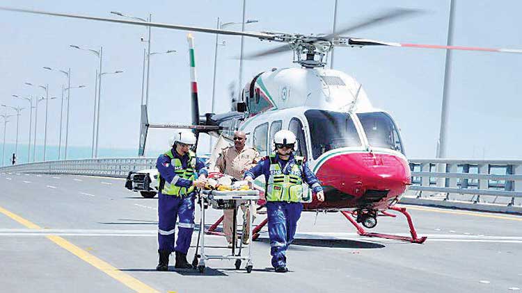 ജാ​ബി​ർ ​പാ​ല​ത്തി​ൽ ‘അ​ത്യാ​ഹി​തം’;  പി​ന്നെ​യ​റി​ഞ്ഞു പ​രി​ശീ​ല​ന​മെ​ന്ന്​