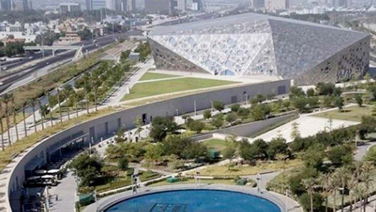 പ്ര​ധാ​ന വി​നോ​ദ​സ​ഞ്ചാ​ര കേ​ന്ദ്ര​ങ്ങ​ള്‍ അ​ട​ച്ചു