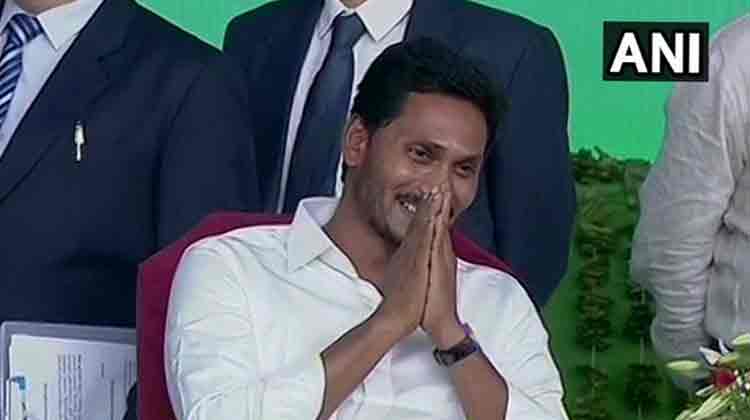 ജഗൻമോഹൻ റെഡ്​ഡി ആന്ധ്ര മുഖ്യമന്ത്രിയായി അധികാരമേറ്റു