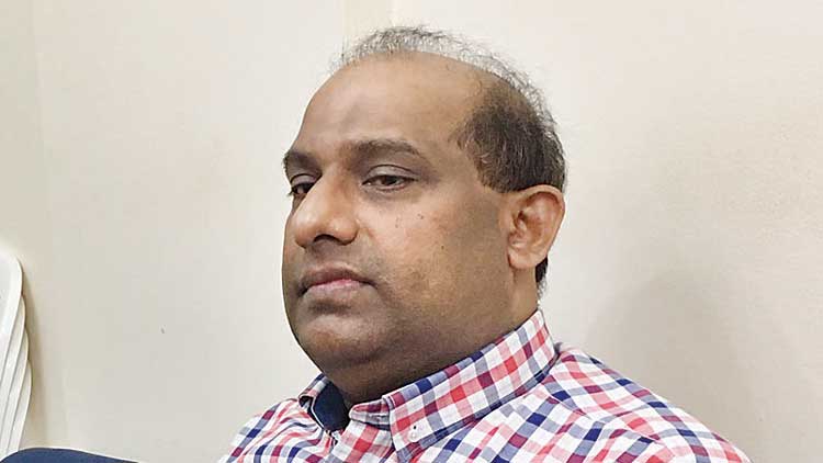 സ്ഥാ​പ​നം പൂ​ട്ടി തൊ​ഴി​ലാ​ളി​ക​ൾ മു​ങ്ങി; ഉ​ട​മ പെ​രു​വ​ഴി​യി​ൽ