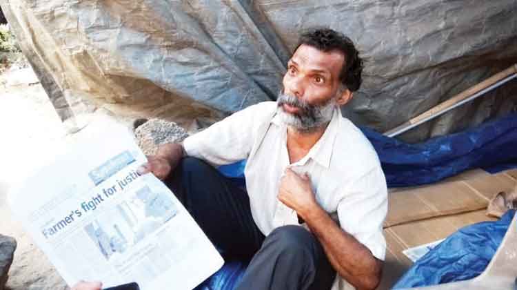 കാ​ഞ്ഞി​ര​ത്തി​നാ​ൽ ജെ​യിം​സ്​  ഇൗ ​സ​മ​ര​പ്പ​ന്ത​ലി​ൽ ത​ന്നെ​യു​ണ്ട്​