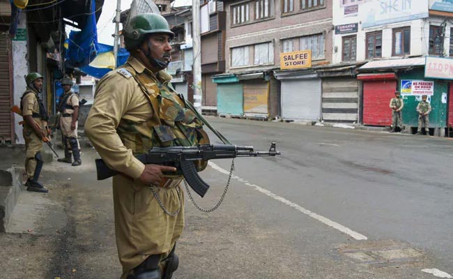 കശ്​മീരിലെ നിയന്ത്രണം മരണങ്ങളുണ്ടാകാതിരിക്കാൻ; ഘട്ടമായി ഒഴിവാക്കും - ക്രേന്ദസർക്കാർ