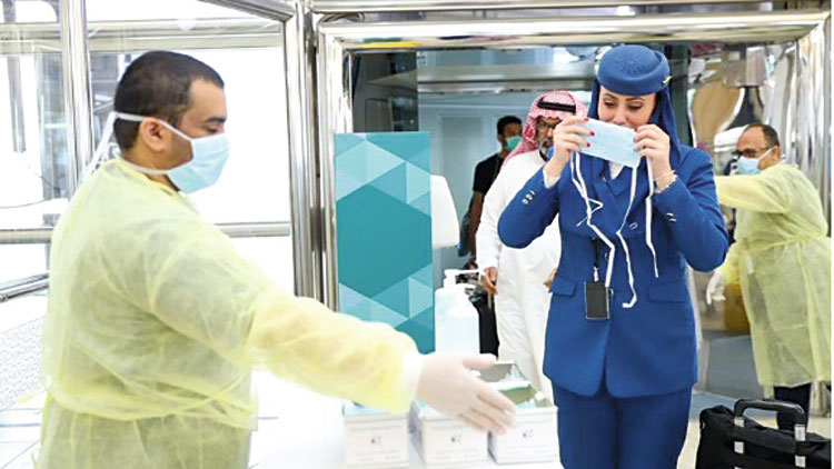 സൗ​ദി പൗ​ര​ന്മാ​രെ തി​രി​ച്ചെ​ത്തി​ക്ക​ൽ: ജ​കാ​ർ​ത്ത​യി​ൽ​നി​ന്ന്​ ആ​ദ്യ വി​മാ​നം റി​യാ​ദി​ലെ​ത്തി