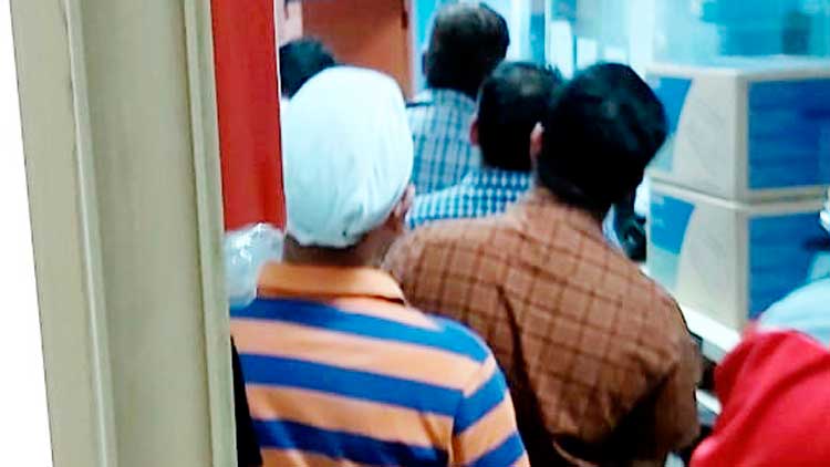 ജി​ദ്ദ ഇ​ന്ത്യ​ൻ സ്‌​കൂ​ളിൽ ഫീ ​കു​ടി​ശ്ശി​ക അ​ട​ക്ക​ൽ ദുരിതമാകുന്നു