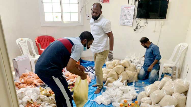 ദു​രി​ത​മ​നു​ഭ​വി​ക്കു​ന്ന പ്ര​വാ​സി​ക​ള്‍ക്ക് സാ​ന്ത്വ​ന​വു​മാ​യി ജി​ദ്ദ ന​വോ​ദ​യ