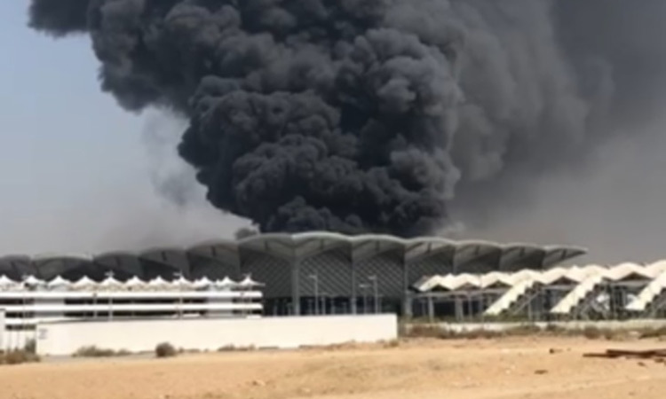 ജിദ്ദ റെയിൽവേ സ്​റ്റേഷനിൽ വൻ അഗ്​നിബാധ- VIDEO