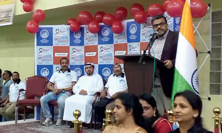 ജി​മ്മി ജോ​ർ​ജ്​ വോ​ളി​ബാ​ൾ ടൂ​ർ​ണ​മെ​ൻ​റി​ന് ഉ​ജ്ജ്വ​ല  തു​ട​ക്കം