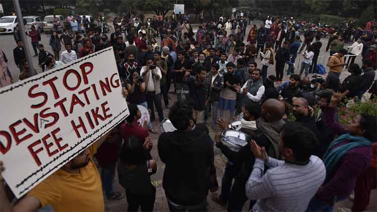ജെ.എൻ.യു ഫീസ് വർധന പിൻവലിക്കുമെന്ന് സർക്കാർ