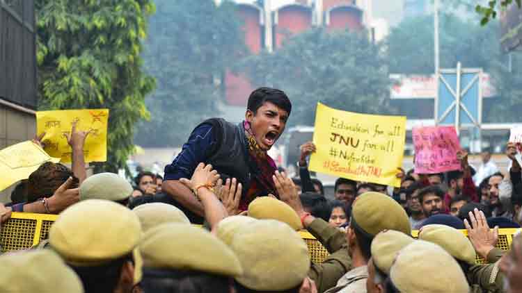 ജെ.എൻ.യു; ​പൊലീസ്​ നടപടിക്കെതിരെ അധ്യാപക സംഘടനയുടെ പ്രതിഷേധം