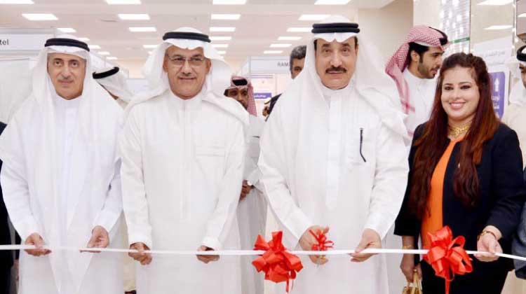 തൊഴില്‍ ദാന മേള മന്ത്രി ഉദ്ഘാടനം ചെയ്തു