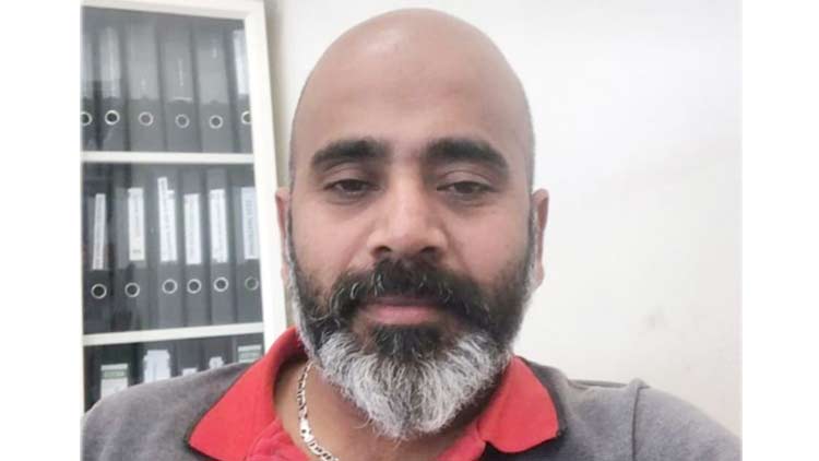 വിമാനം മുടങ്ങുന്നതിന് തൊട്ടുമുമ്പ് മലയാളിയുടെ മൃതദേഹം നാട്ടിലെത്തിച്ചു