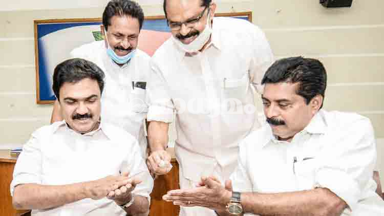 മാണി പരാമർശത്തിൽ കുരുങ്ങി കേരള കോൺഗ്രസ്​; പ്രതികരണം തേടിയവരോട്​ ക്ഷുഭിതനായി റോഷി, സി.പി.എമ്മിന്‍റെ വിശദീകരണം തൃപ്​തികരമെന്ന്​ ജോസ്​