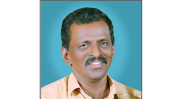 തെയ്യംകഥകളുടെ നാട്ടിൽ നിന്ന്  ‘പാതി’ പറയുന്നത്