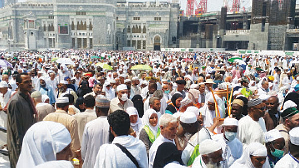 ദുല്‍ഹജ്ജിലെ ആദ്യ ജുമുഅക്ക്  13 ലക്ഷത്തോളം തീര്‍ഥാടകര്‍