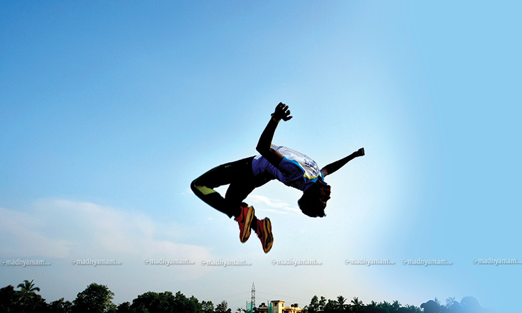 സം​സ്ഥാ​ന സ്കൂ​ള്‍ കാ​യി​കോ​ത്സ​വത്തിന് ഇന്ന് തു​ട​ക്ക​ം