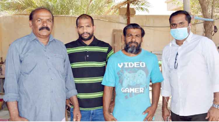 മാ​സ​ങ്ങ​ൾ​ക്ക്​ മു​മ്പ്​ എ​ക്​​സി​റ്റ്​ അ​ടി​ച്ച മ​ല​യാ​ളി​ക​ൾ കു​ടു​ങ്ങി കി​ട​ക്കു​ന്നു