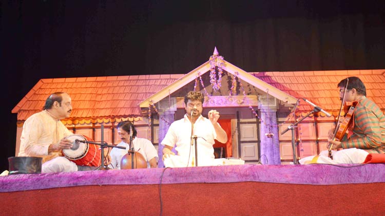 ശ്രദ്ധേയമായി കു​ന്നു​കൂ​ടി ബാ​ല​മു​ര​ളീ​കൃ​ഷ്ണ​യു​ടെ ക​ച്ചേ​രി