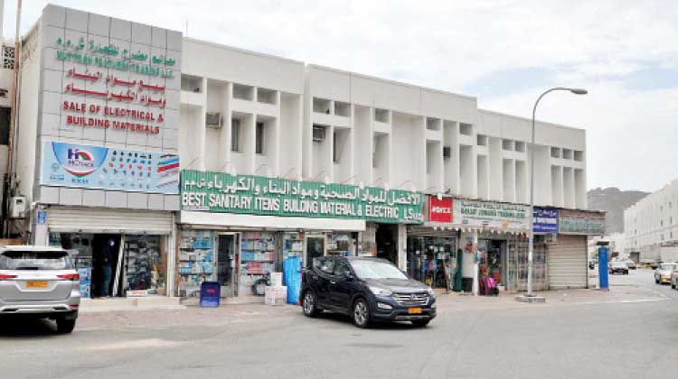 സുപ്രീം കമ്മിറ്റി ഇളവ് : വ്യവസായ മേഖലകളിലെ സ്ഥാപനങ്ങൾക്ക് ബാധകമല്ല സുപ്രീം കമ്മിറ്റി ഇളവ് : വ്യവസായ മേഖലകളിലെ സ്ഥാപനങ്ങൾക്ക് ബാധകമല്ല