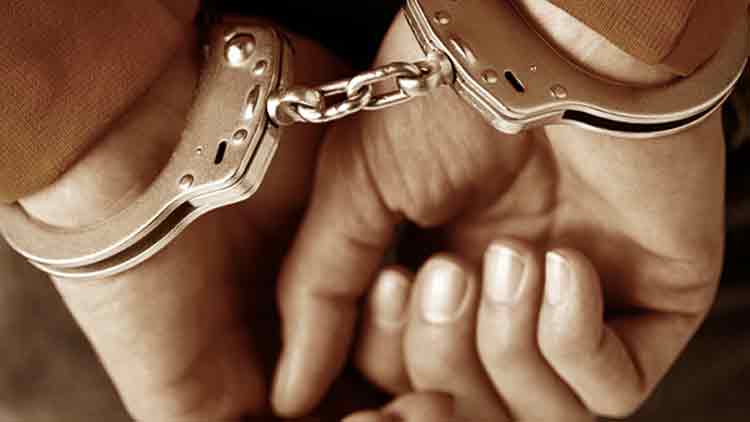 300 ഗാ​ർ​ഹി​ക​ത്തൊ​ഴി​ലാ​ളി​ക​ൾ അ​റ​സ്​​റ്റി​ൽ