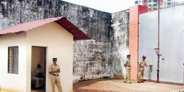 kakkanad-jilla-jail.jpg