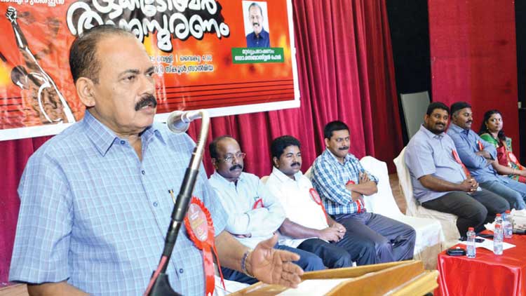 ഉപതെരഞ്ഞെടുപ്പ് ഫലം മാറുന്ന രാഷ്​ട്രീയത്തി​െൻറ ദിശാസൂചിക –ഡോ. സെബാസ്​റ്റ്യൻ പോൾ