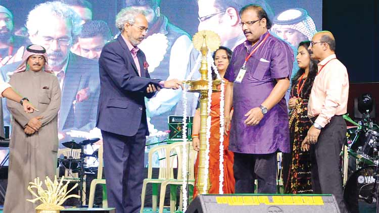 ക​ലാ​ഭ​വ​ൻ കു​വൈ​ത്ത്​ വാ​ർ​ഷി​കാ​ഘോ​ഷം