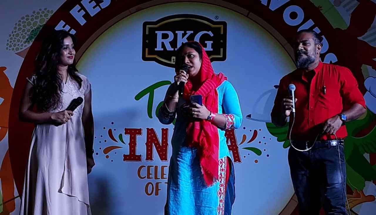 പാട്ടുപാടി പാട്ടിലാക്കി ‘കല്ലു സിങ് ആൻഡ് വിൻ’