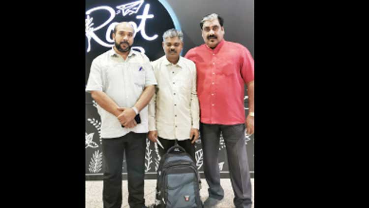 ദു​ര​നു​ഭ​വ​ങ്ങ​ളി​ൽ​നി​ന്ന്​ ജീ​വി​തം പ​ഠി​ച്ചു: ദു​ശ്ശീ​ല​ങ്ങ​ളി​ൽ​നി​ന്ന്​ മു​ക്​​തി നേ​ടി പ​തി​റ്റാ​ണ്ടി​നു​​ശേ​ഷം ക​ന​ക​രാ​ജ്​ നാ​ട​ണ​ഞ്ഞു