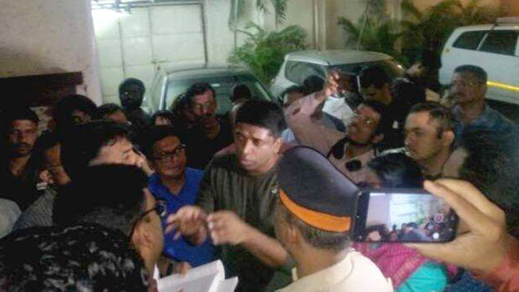 കണ്ണൻ ഗോപിനാഥനെ വിട്ടയച്ചു; ‘ഇത് വെറും തുടക്കം മാത്രം മിസ്റ്റർ അമിത് ഷാ’