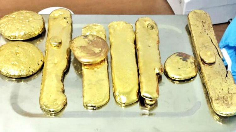 അ​ഞ്ച്​ ദി​വ​സം: ക​ണ്ണൂ​രി​ൽ പി​​ടി​​കൂ​​ടിയത് 1.86 കോ​​ടി​​യു​​ടെ സ്വ​​ർ​​ണം