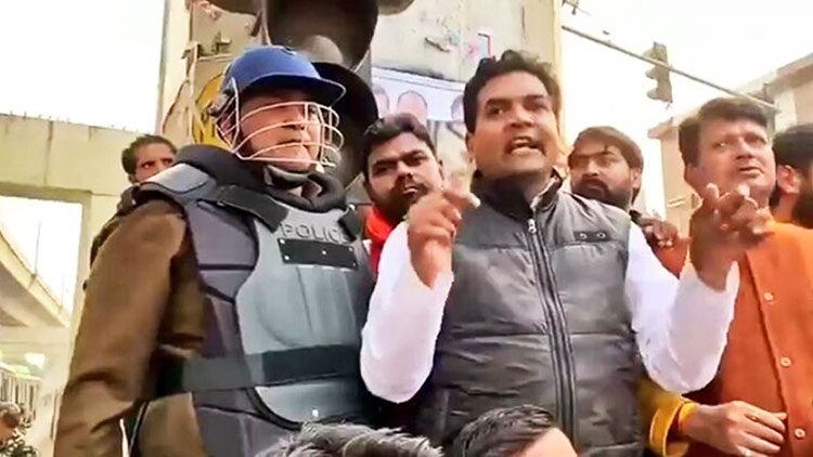 കപിൽ മിശ്രയെ ഓർത്ത്​ നാണിക്കുന്നു; ഡി.എസ്​.എസ്​.ഡബ്ല്യൂ പൂർവ്വവിദ്യാർഥികൾ