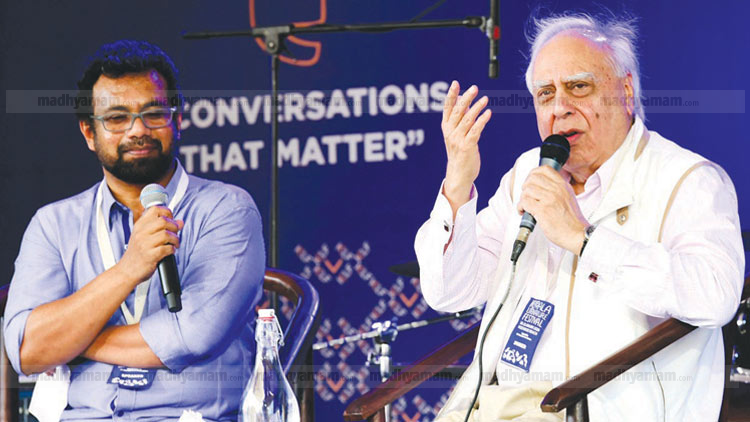 സി.എ.എ നടപ്പാക്കില്ലെന്ന് പറയാൻ സംസ്ഥാനങ്ങൾക്കാവില്ല -കപിൽ സിബൽ