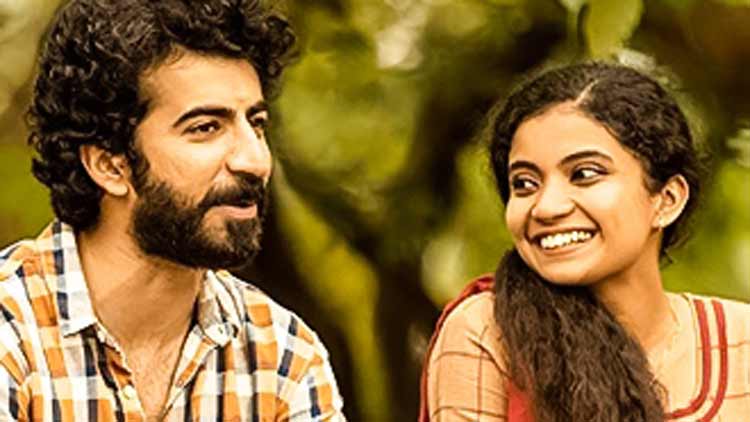 കണ്ണിൽ വിടരും രാത്താരങ്ങൾ നീയെ... കപ്പേളയിലെ ലിറിക്കൽ വിഡിയോ പുറത്ത്​