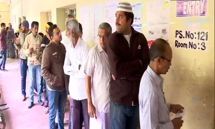 കർണാടക: 15 മണ്ഡലങ്ങളിൽ ​ ഉപതെരഞ്ഞെടുപ്പ്​