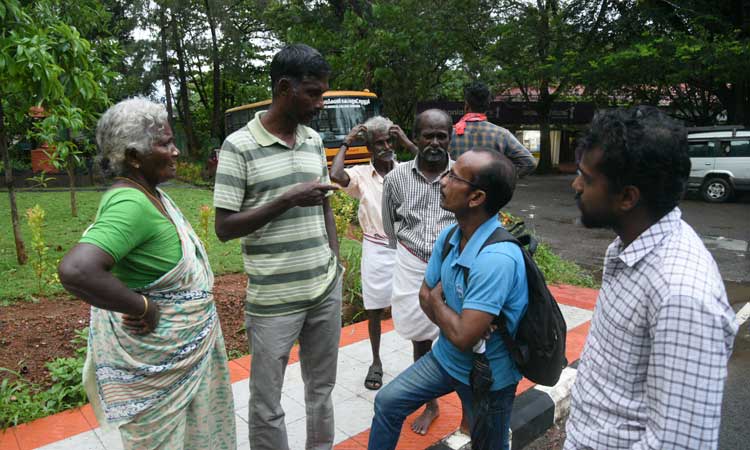 മാവോവാദികളുടെ മൃതദേഹം ബന്ധുക്കൾക്ക്​ വിട്ടുകൊടുക്കുന്നതിൽ തീരുമാനമായില്ല