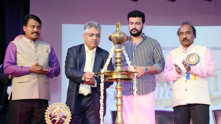 കേ​ര​ള എ​ൻ​ജി​നി​യേ​ഴ്​​സ്​ ഫോ​റം ഒാ​ണ​മാ​ഘോ​ഷി​ച്ചു