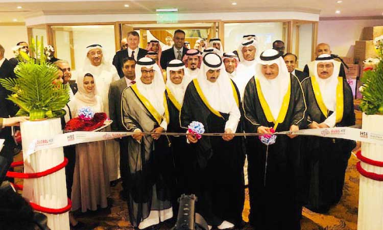 ഖ​ന​ന​മേ​ഖ​ല: സെ​മി​നാ​റും പ്ര​ദ​ർ​ശ​ന​വും ആ​രം​ഭി​ച്ചു