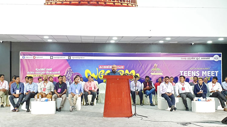 കാരുണ്യത്തി​െൻറ പ്രവാചകനെ  കാലം തേടുന്നു –പി.എം.എ. ഗഫൂർ