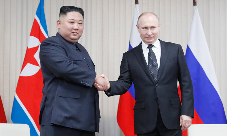 kim-jong-un-with-putin