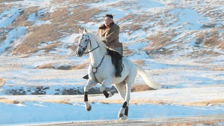 king-jong-un-on-the-horse