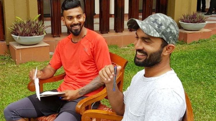 kl-rahul-and-karthik.jpg