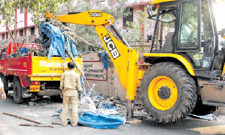അനധികൃത ​ൈകയേറ്റം നീക്കംചെയ്യൽ തുടരുന്നു