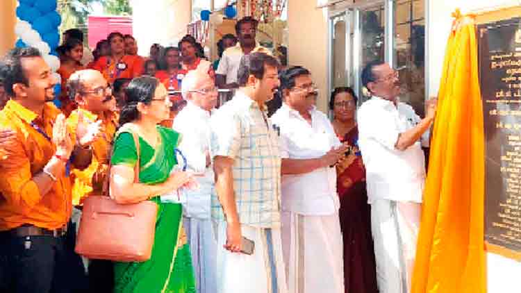 തോട്ടം മേഖലയിലെ തൊഴിലാളികളെ  ഇ.എസ്.​െഎ പരിധിയിൽപെടുത്തും –മന്ത്രി