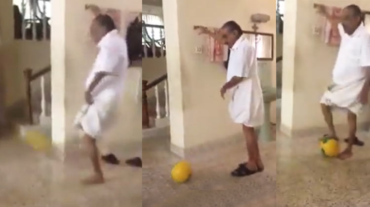 km-mani-football-playing