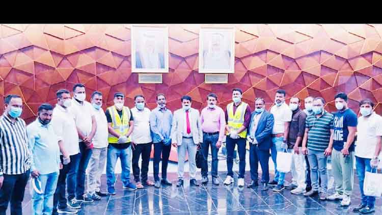 കെ.​എം.​സി.​സി​യു​ടെ എ​ട്ടാ​മ​ത് ചാ​ർ​ട്ട​ർ വി​മാ​നം ക​രി​പ്പൂ​രി​ലെ​ത്തി