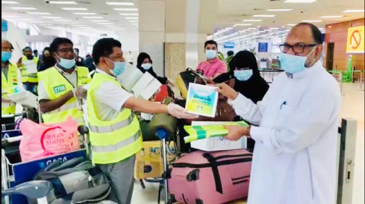 ജി​ദ്ദ​യി​ൽ നി​ന്ന്​ ആ​ദ്യ എ​യ​ർ ഇ​ന്ത്യ വി​മാ​നം കോ​ഴി​ക്കോ​ട്ടേ​ക്ക് പ​റ​ന്നു