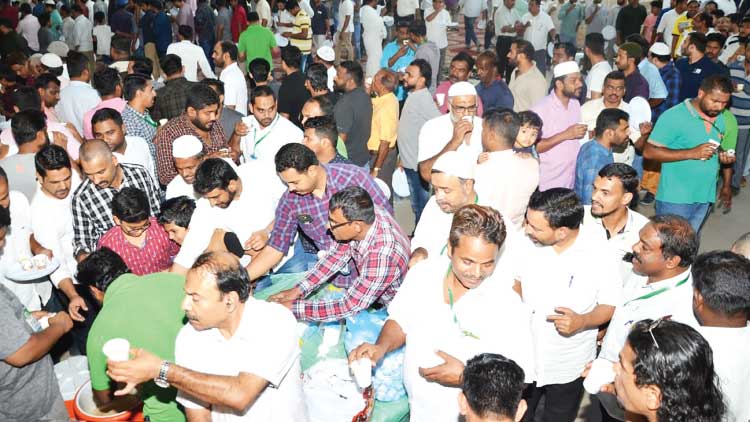 വിപുലമായ ഇഫ്​താർ സംഗമം ഒരുക്കി മക്ക കെ.എം.സി.സി